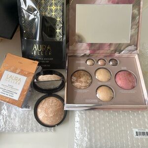Laura Geller Gold and Pink Makeup Brush Set